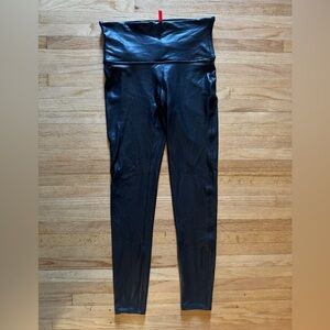 Spanx Leather Look Leggings size large